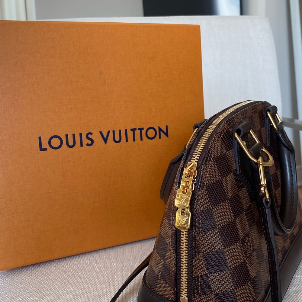 Louis Vuitton bag - Picture 6 of 8